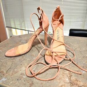 Mackin J Strappy Stiletto in Pink Suede 👠  Size 9
